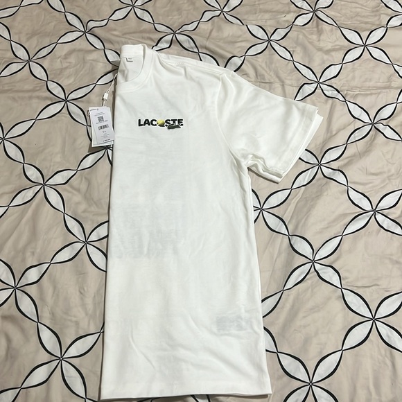 Lacoste Men’s Classic-Fit Graphic T-Shirt - Picture 5 of 8